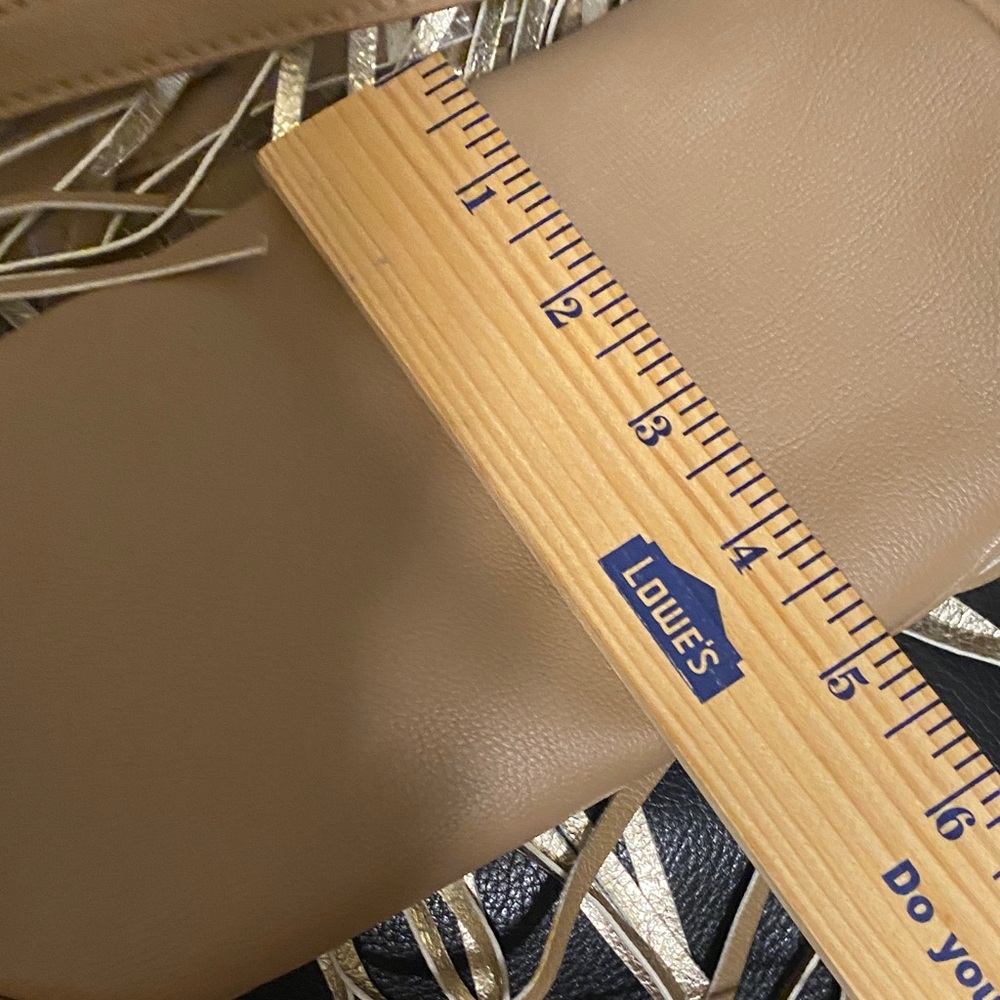Betsy Johnson Fringed Tan Women's Bag - Picture 12 of 12